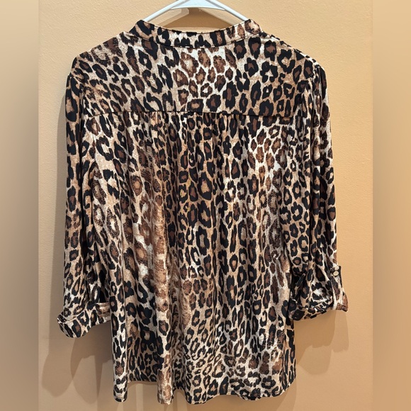 New Directions Brown and Black Leopard 3/4 Sleeve Notched Collar Blouse Size 1X - Picture 7 of 9